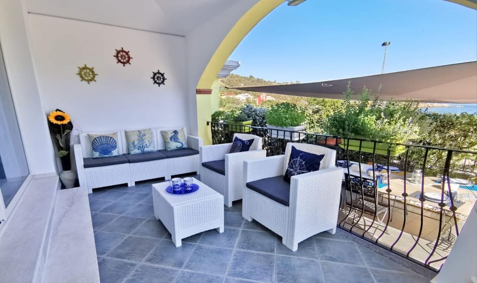 Patio, Balcony/Terrace