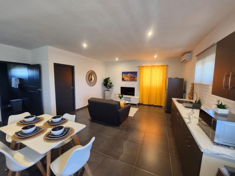 TV and multimedia, Kitchen or kitchenette, Living room, Seating area, Dining area, minibar
