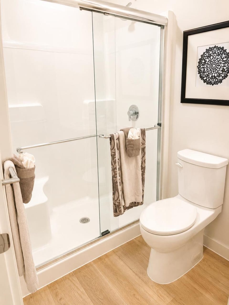 Lovely Brand New Suite Apartment in Sidney