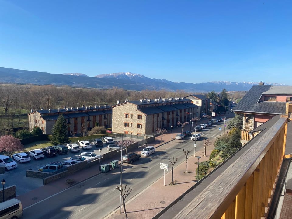City view, Mountain view, Street view