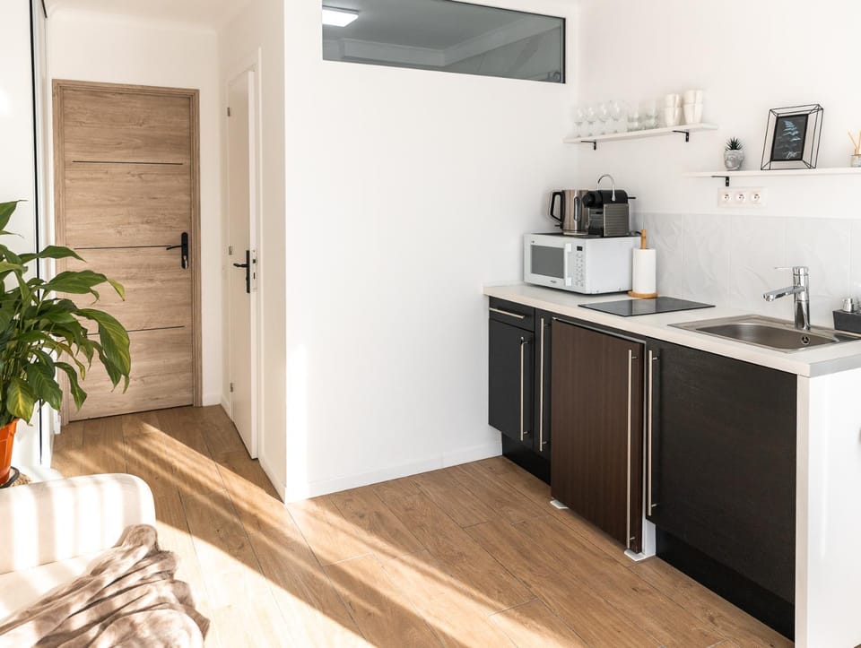Appartement avec climatisation, à 900 m de la plage Apartment in Fréjus