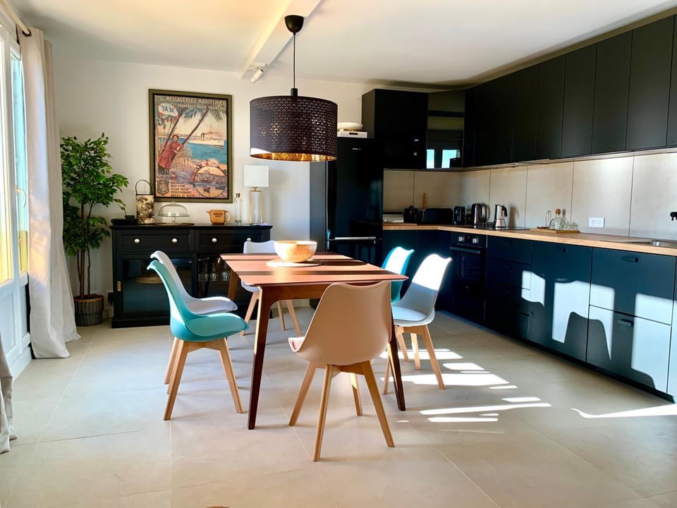 Luxury Apartment St-Tropez/ 10mn walk to center. Apartment in Saint-Tropez