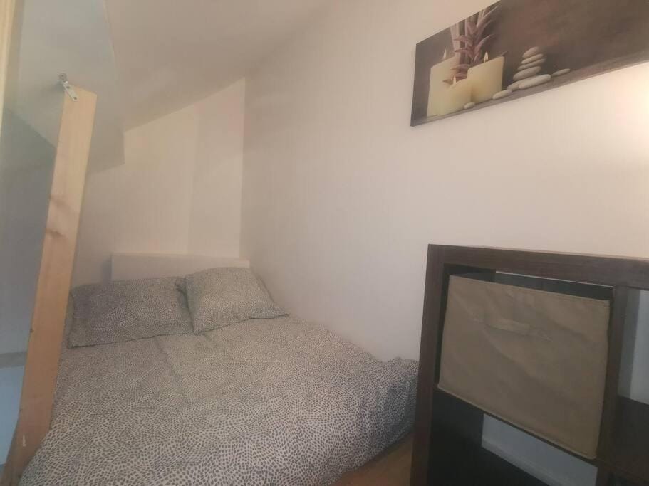 Little House : CDG-Paris-Asterix Apartment in Île-de-France