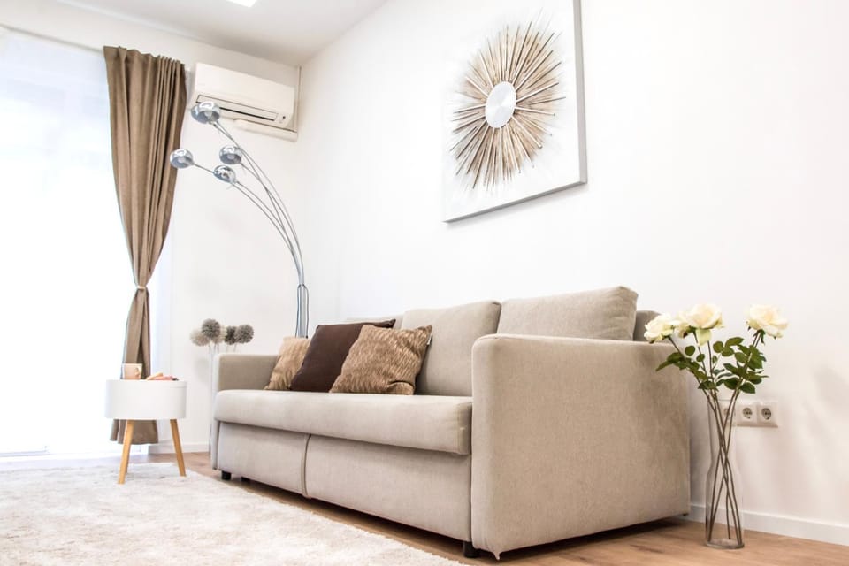Living room, air conditioner