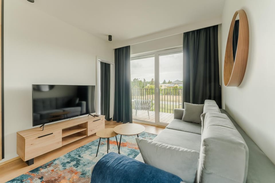 Communal lounge/ TV room, TV and multimedia, Living room, Seating area