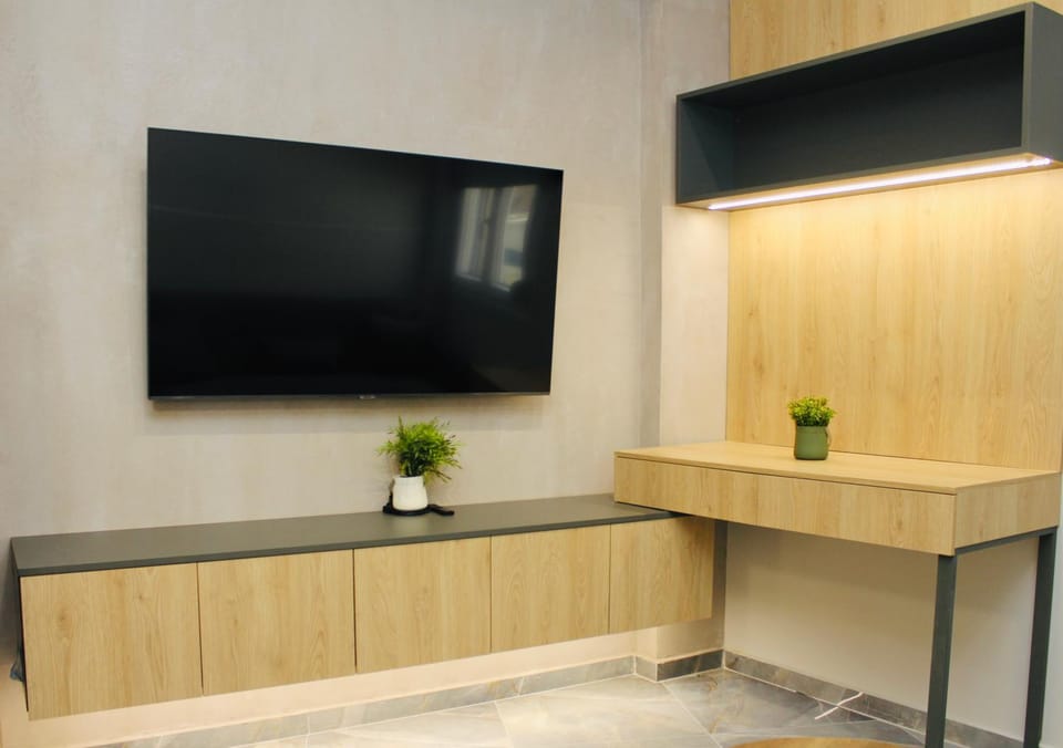 City Vibes Apartment in Kavala