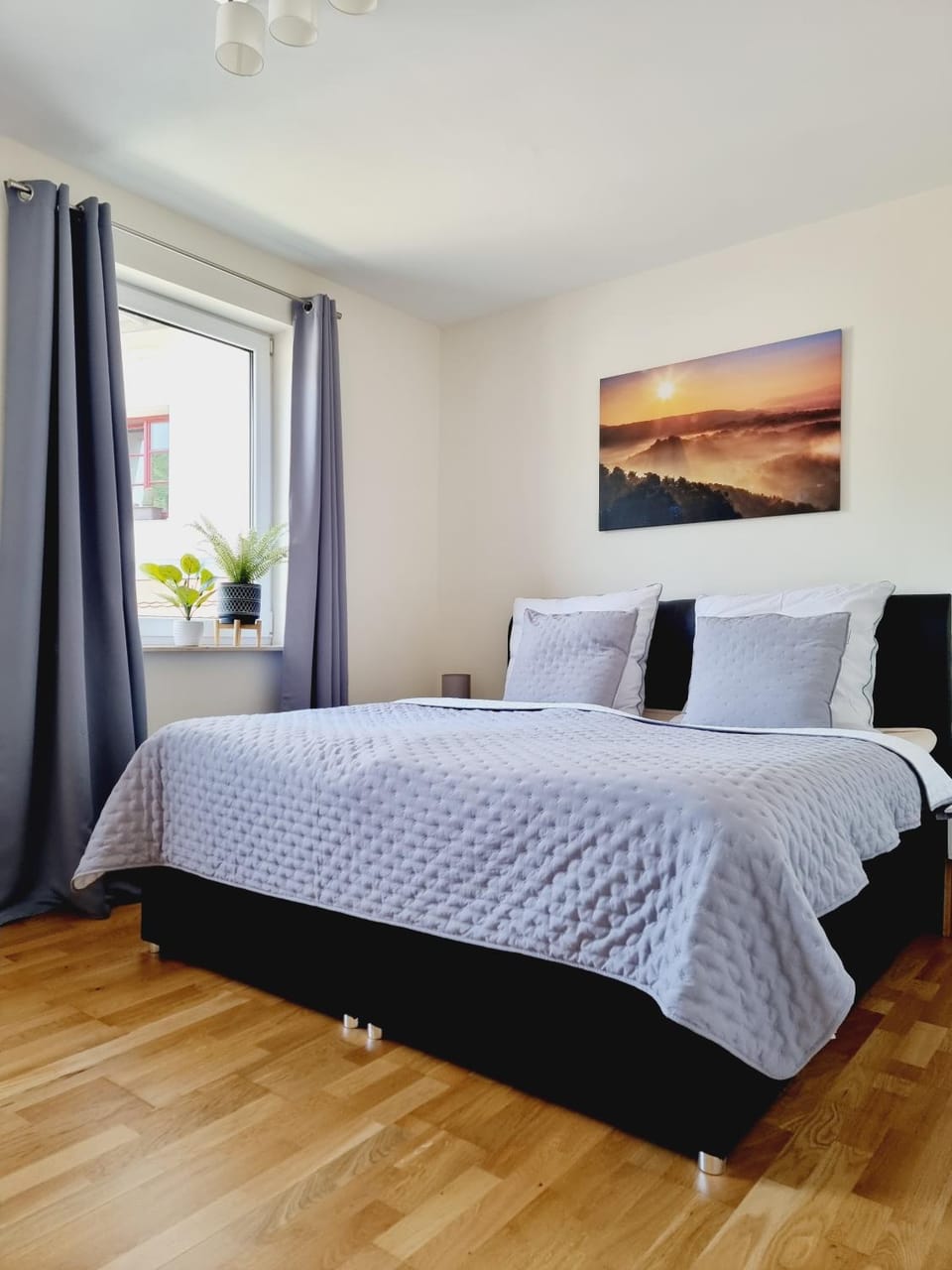 Bed, Bedroom