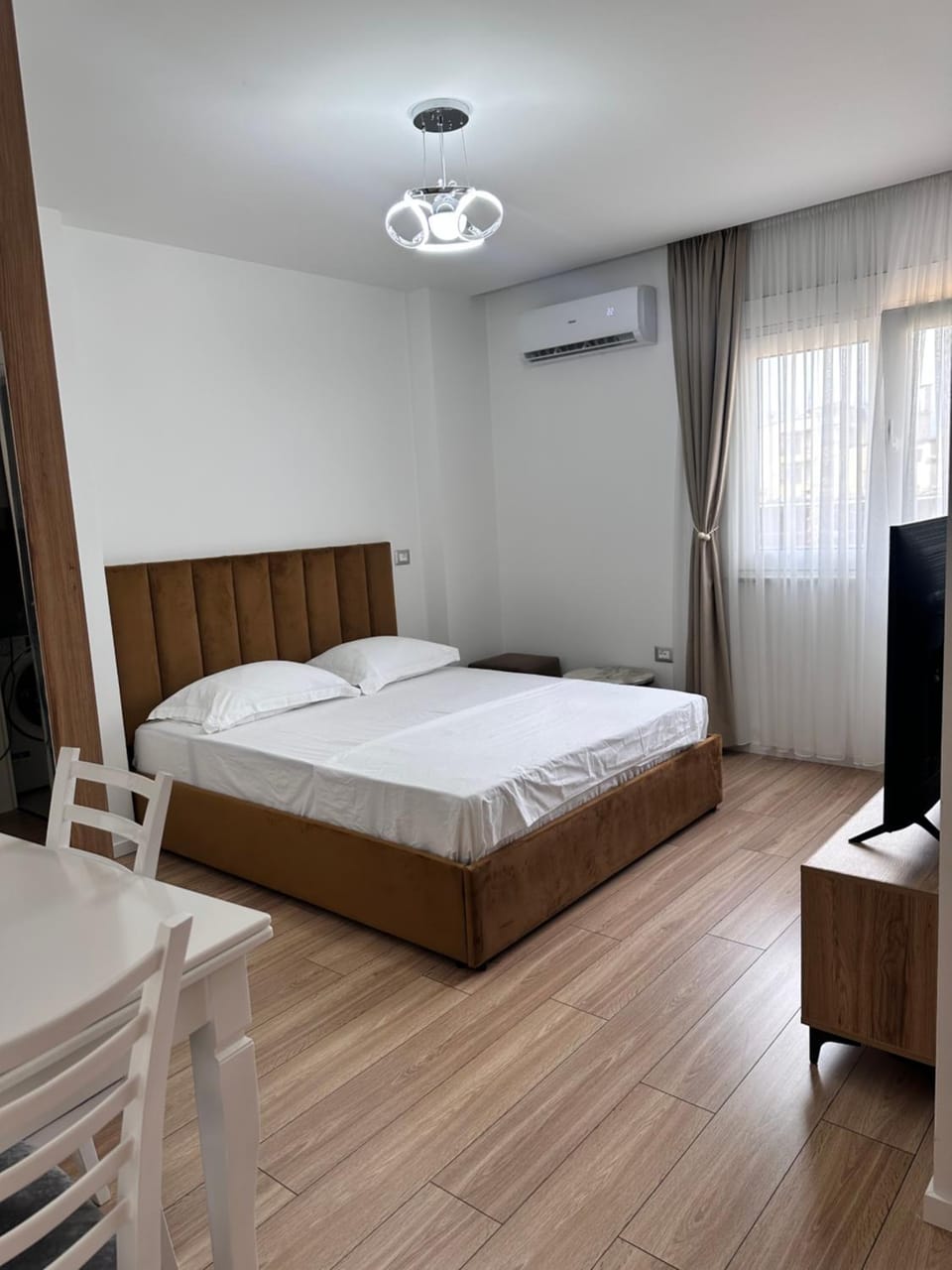 Living room, air conditioner
