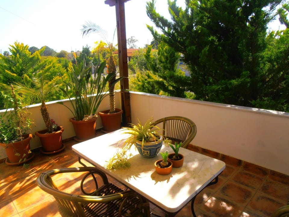 View (from property/room), Balcony/Terrace