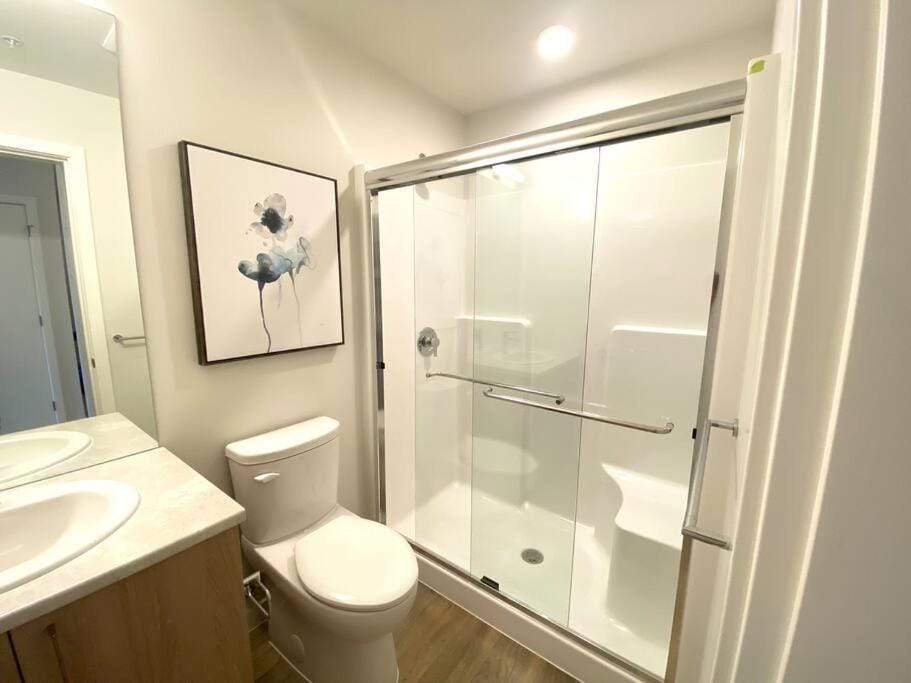 Lovely Brand New Suite Apartment in Sidney