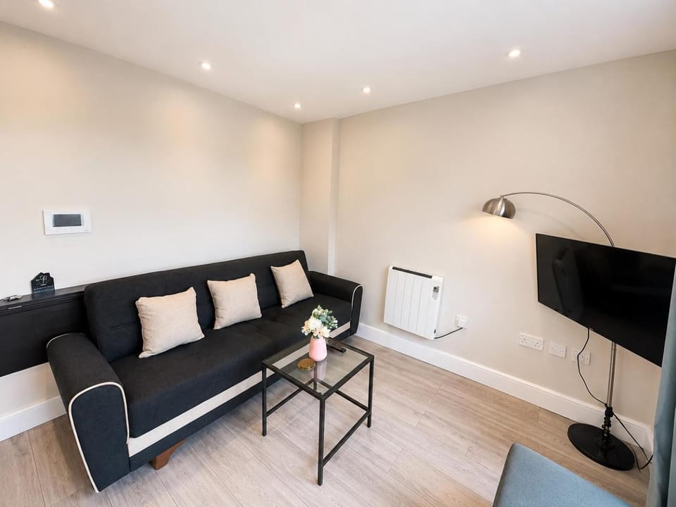 Bright & Modern 1-Bed Apartment in Prime Location Apartment in London Borough of Camden