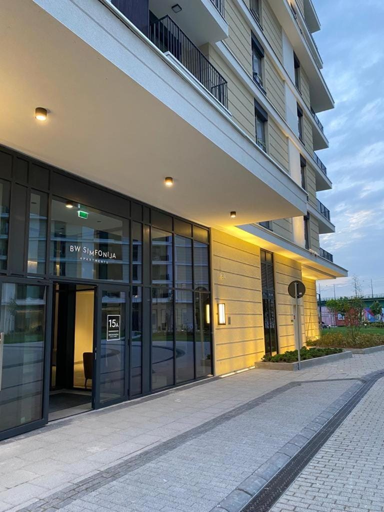 Property building, Facade/entrance