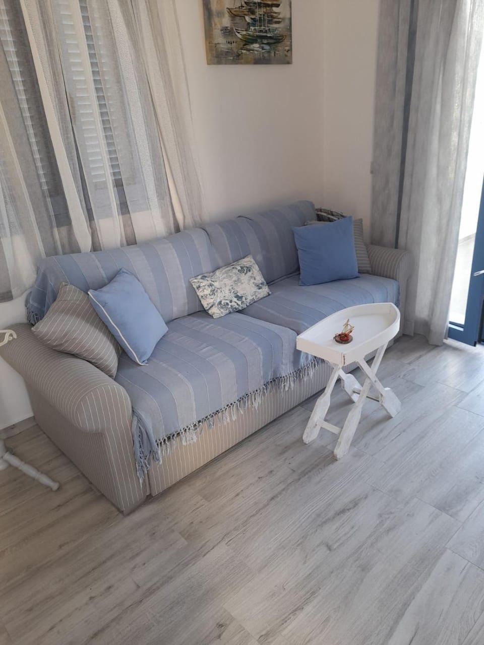 Mpasales house House in Euboea