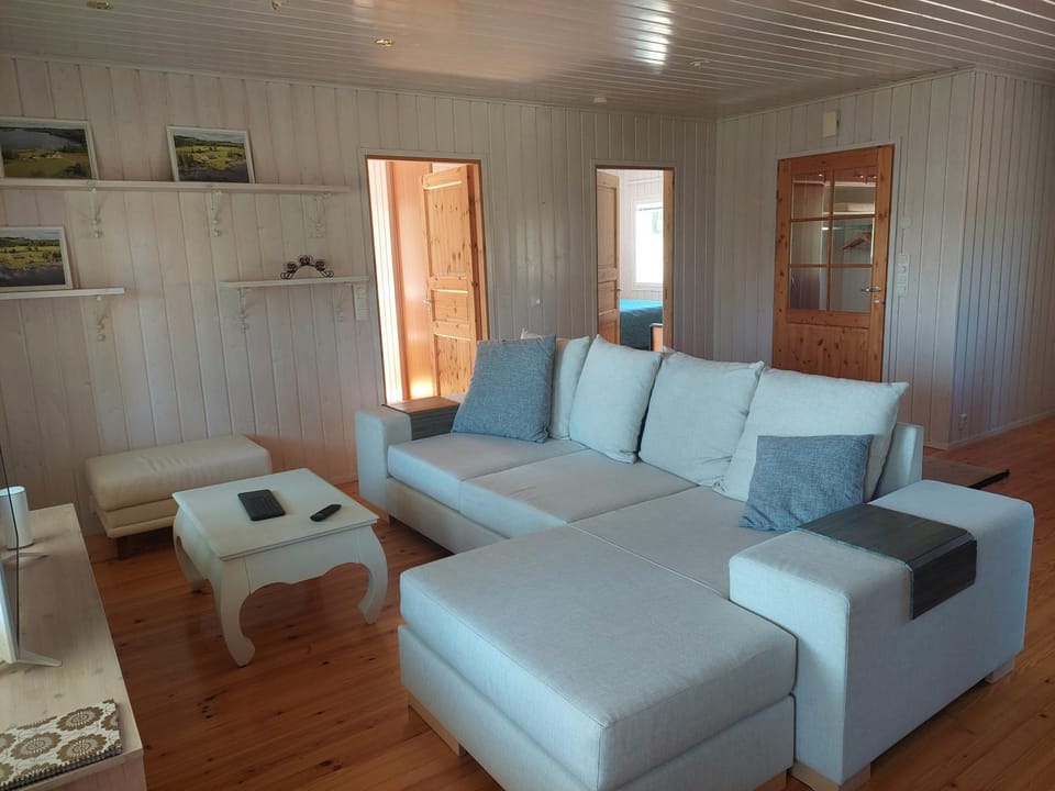 Palju Joutsen Pesä Villa in Finland