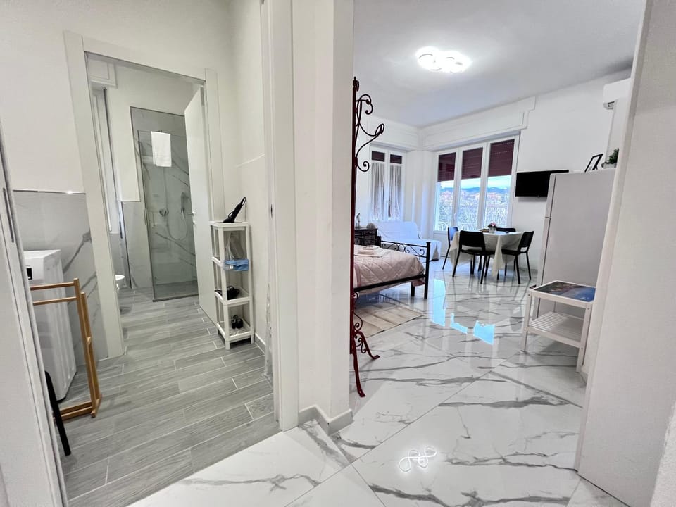 Bathroom, TV and multimedia, Balcony/Terrace, Kitchen or kitchenette, Dining area, Sea view, washing machine