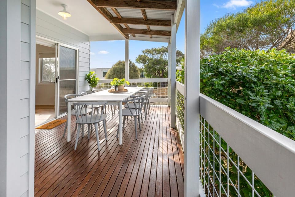 Balcony/Terrace, Dining area, Garden view