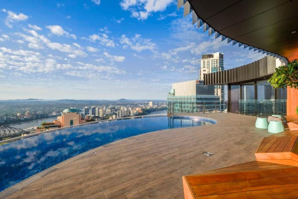 KozyGuru | Brisbane CBD | 1 Bed APT | Spire Apartment in Brisbane City