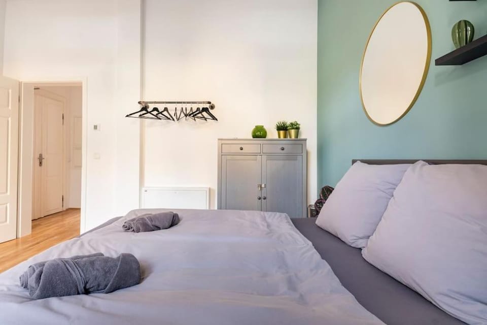 Bed, Photo of the whole room, Bedroom, towels, wardrobe