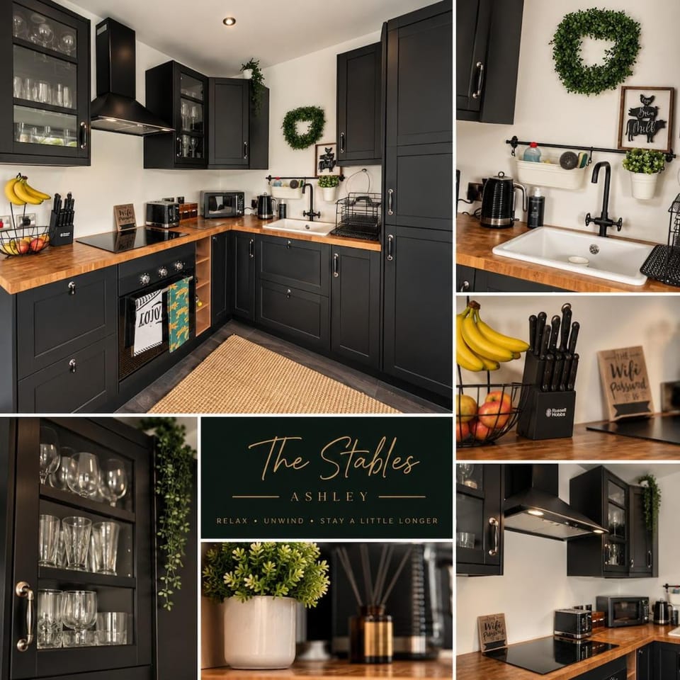 The Stables,Ashley Apartment in England