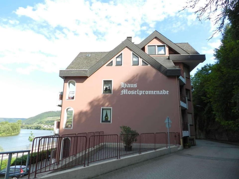 Ferienwohnung Lastro Apartment in Cochem-Zell