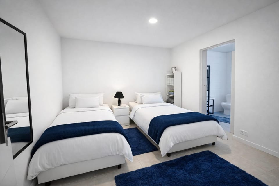 Photo of the whole room, Bedroom