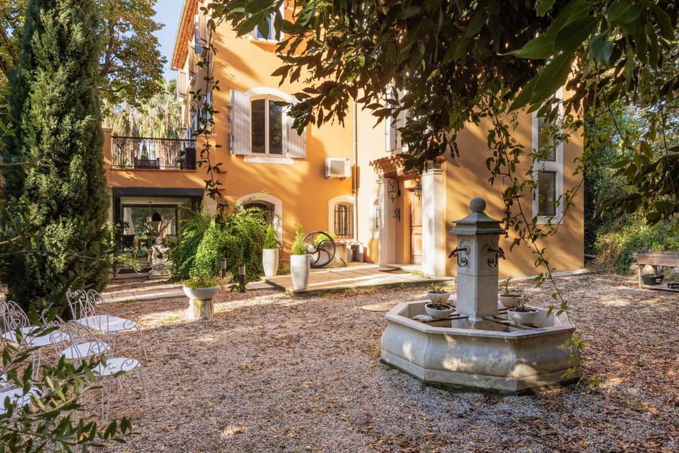 Garden, Garden view