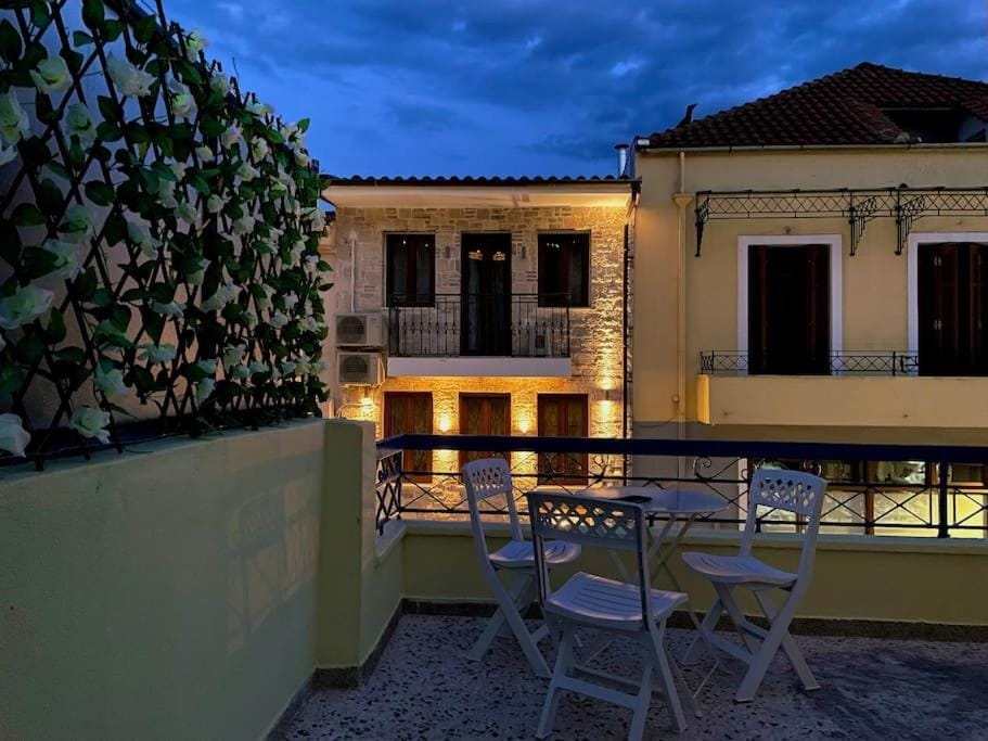 Nafpaktian Port House Apartment in Peloponnese, Western Greece and the Ionian