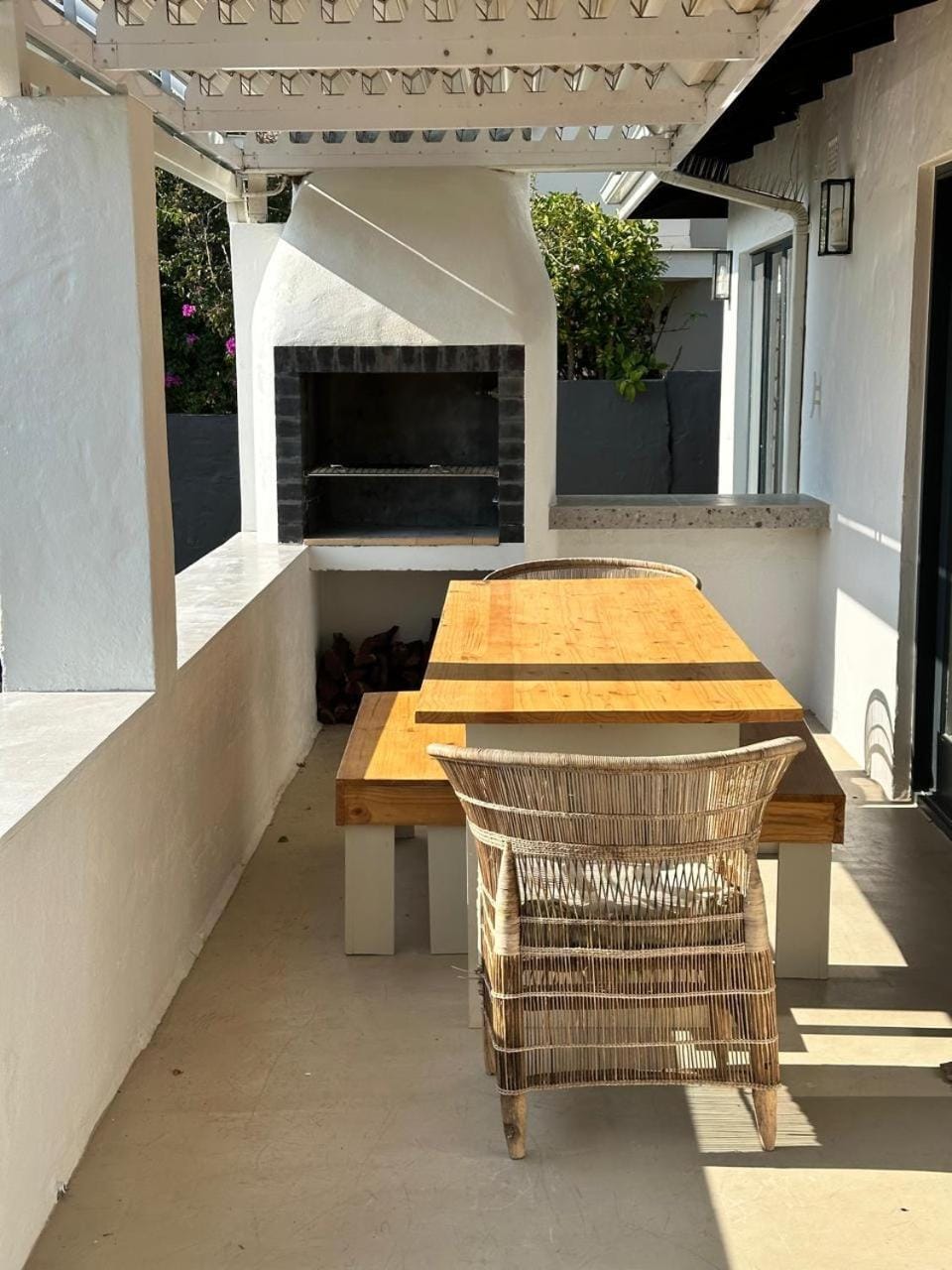 Balcony/Terrace, Dining area