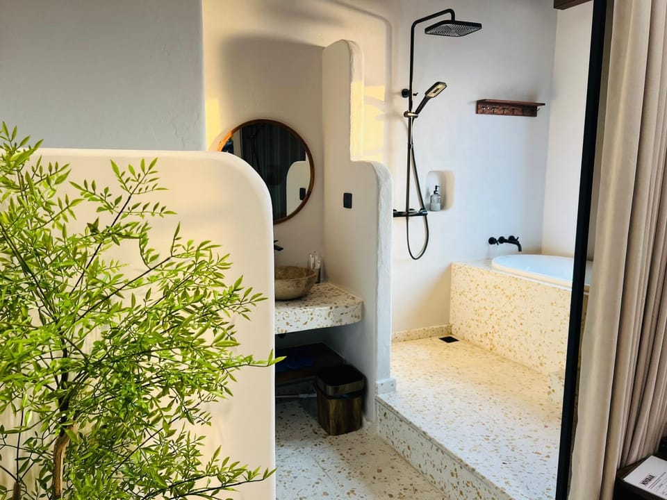 Bathroom, Bath