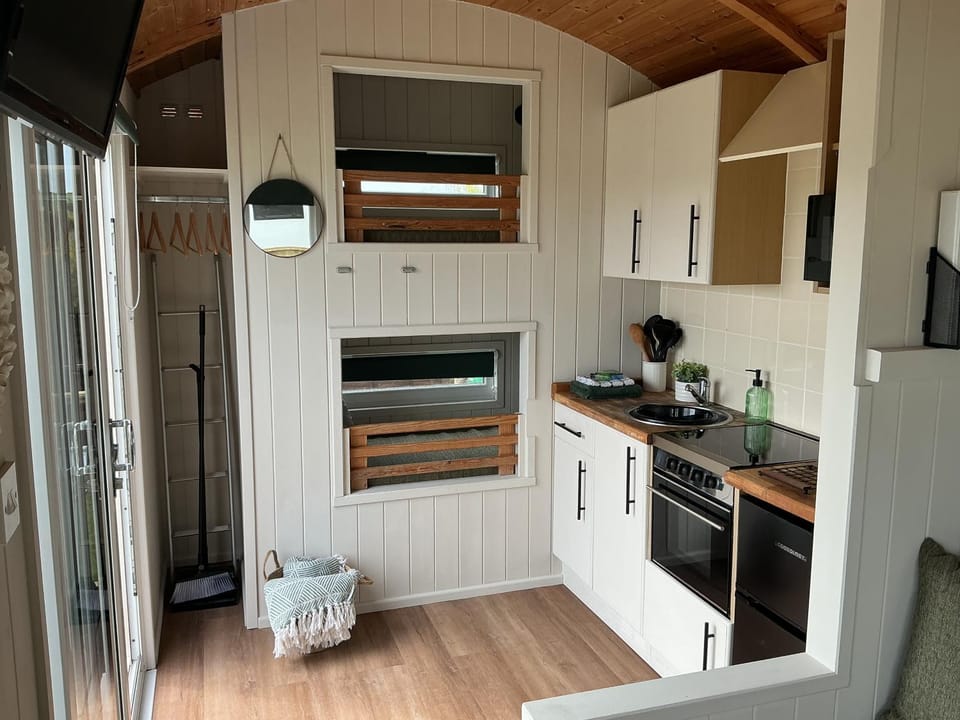 Reef Shepherds Hut Campground/ 
RV Resort in Wales