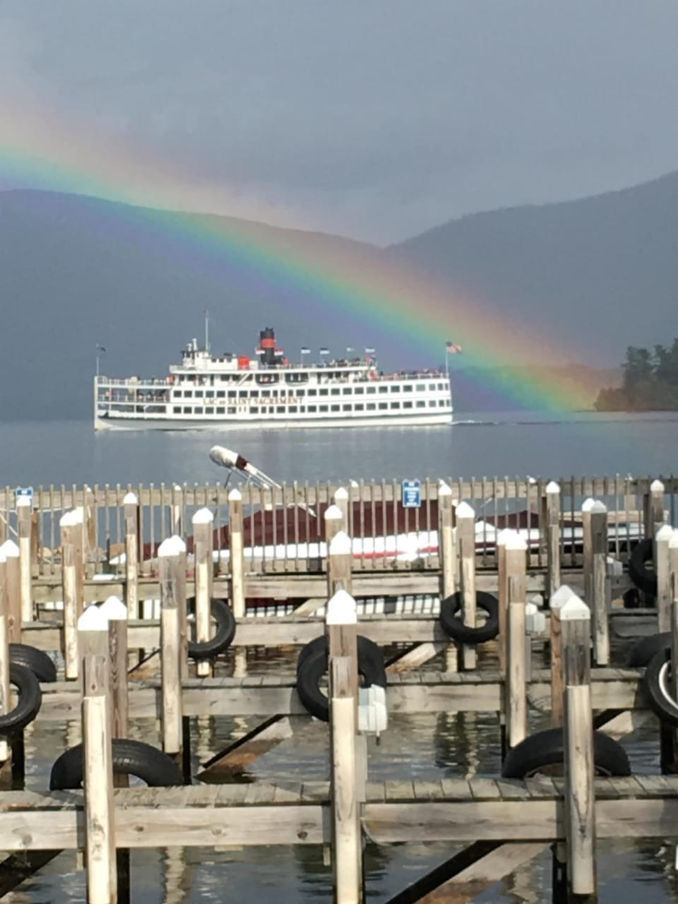 Lake George Diamond Cove Cottages, Cabins, & Hotel Cabin in Queensbury
