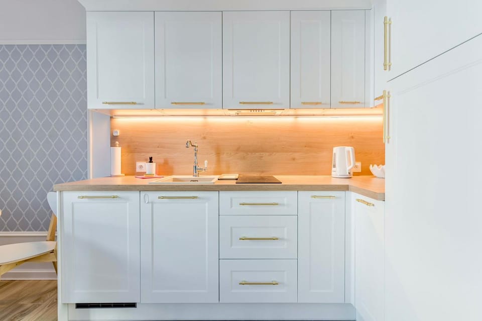 Kitchen or kitchenette, stove