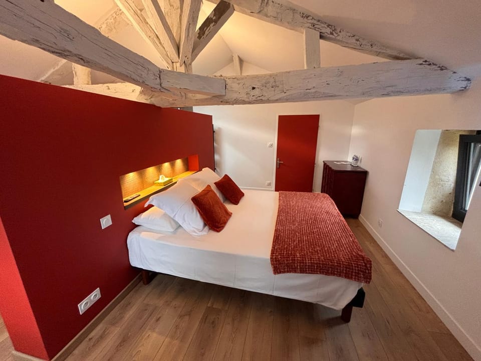 BEARS N BREAKFAST Bed and Breakfast in Occitanie