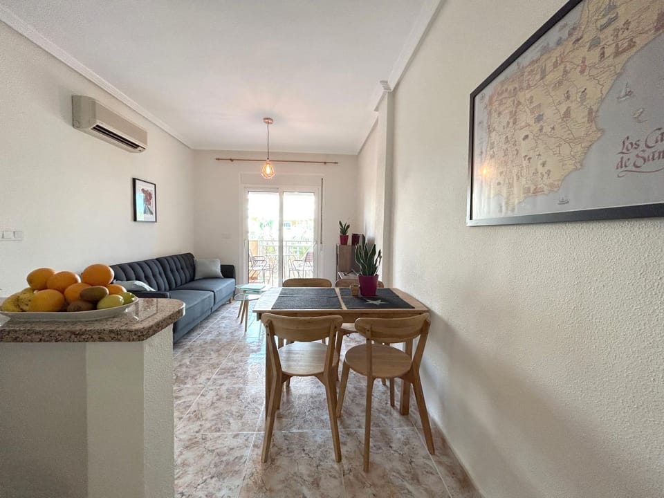 Living room, Seating area, Dining area, air conditioner