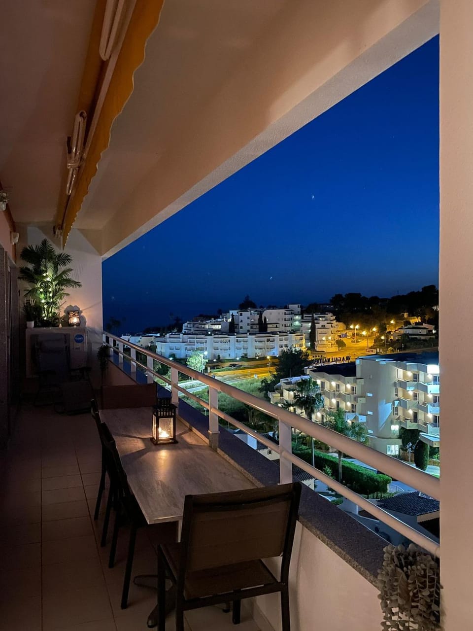Night, Balcony/Terrace