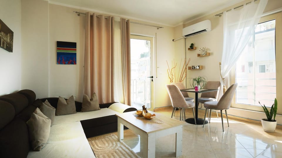 Living room, Seating area, air conditioner