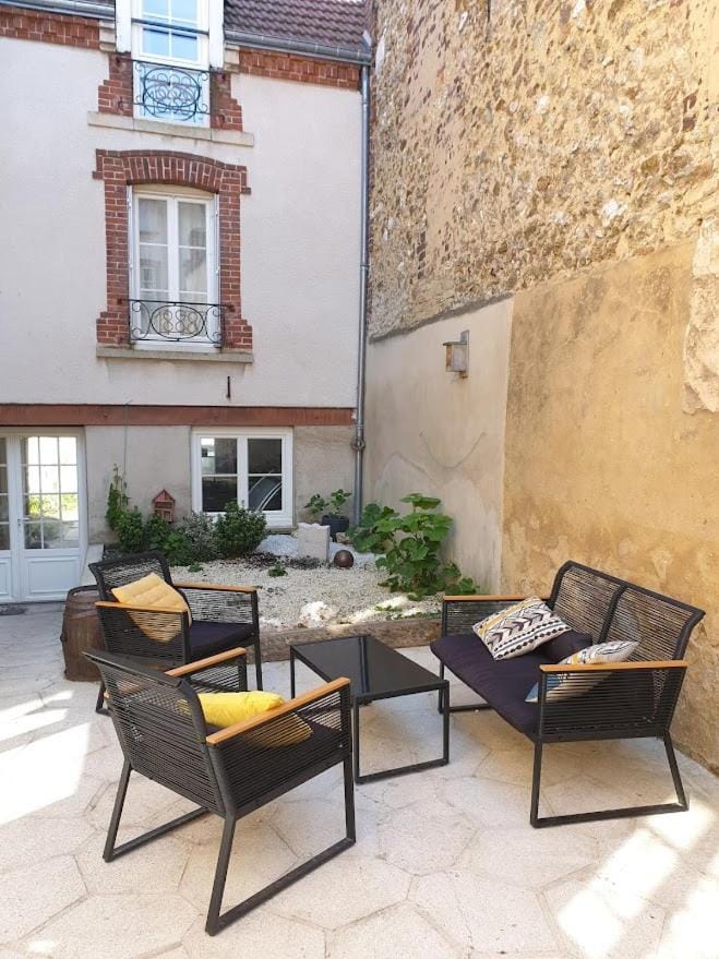 Patio, Balcony/Terrace