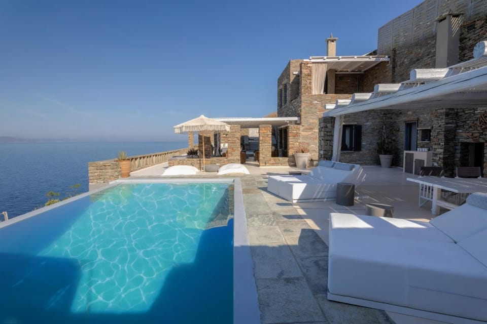 Property building, Patio, Day, View (from property/room), Balcony/Terrace, Pool view, Sea view, Swimming pool, sunbed