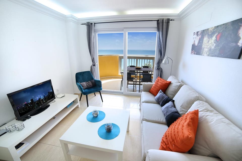 TV and multimedia, Living room, Sea view