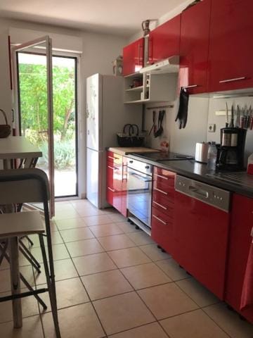 Kitchen or kitchenette, stove