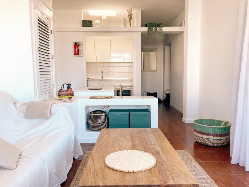 Living room, Seating area, minibar