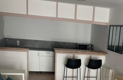 GRAND STUDIO AU CALME Apartment in Nimes