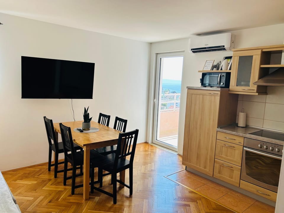 M5 Apartment in Split-Dalmatia County