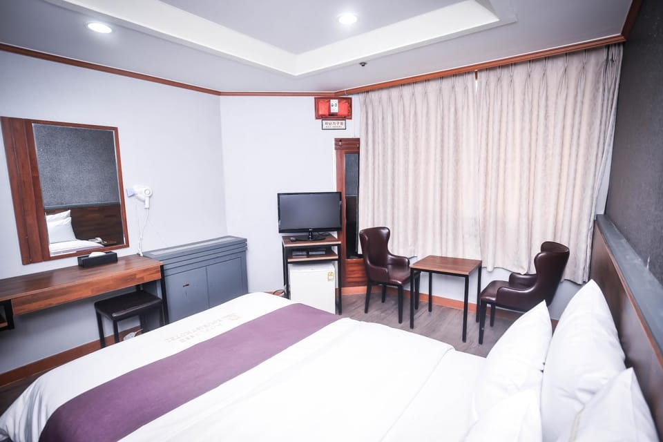 Hotel Noblesse Hotel in Seoul