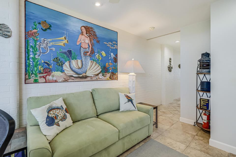 7th Floor View 2bd 2 bath Den House in Port Aransas