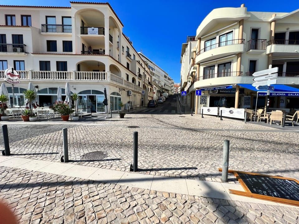 Sesimbra Oásis São João Apartment in Sesimbra