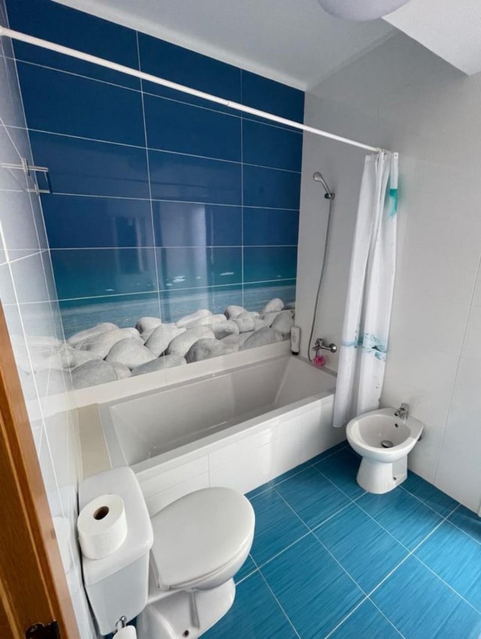 2 PLAYAS A 5 MINUTOS ANDANDO ( MOGOR Y PORTOCELO ) Apartment in O Morrazo