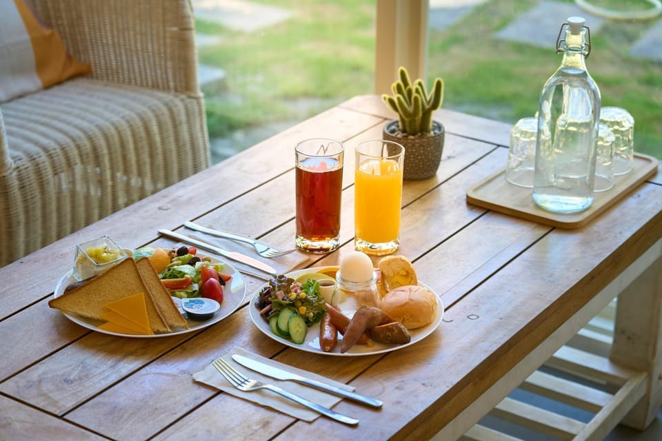 Restaurant/places to eat, Food and drinks, Food, Breakfast, Drinks