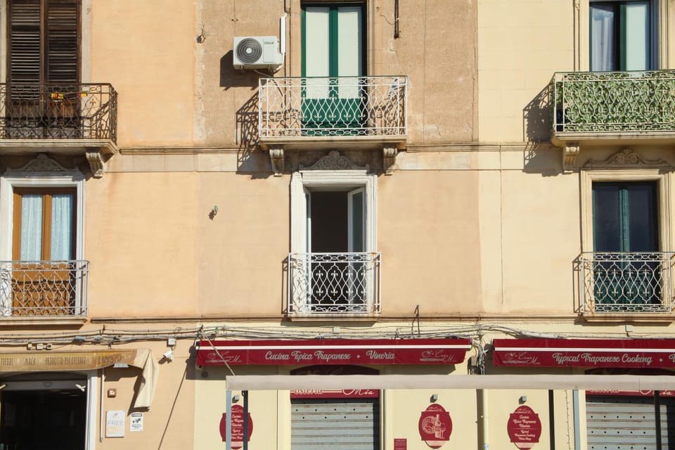 Trapani Fronte Porto Apt Apartment in Trapani