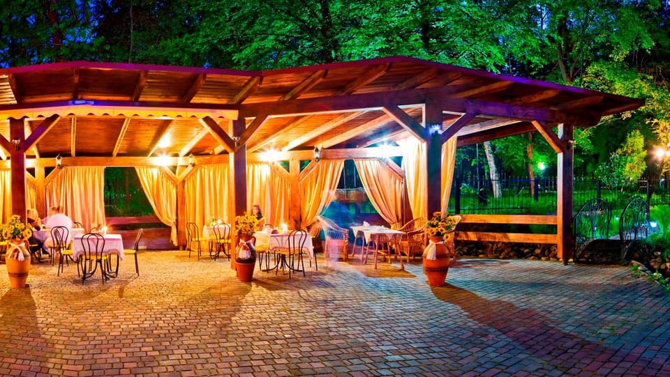 Lounge or bar